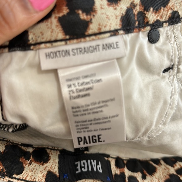 PAIGE Animal Print Cropped Jeans - Picture 9 of 9